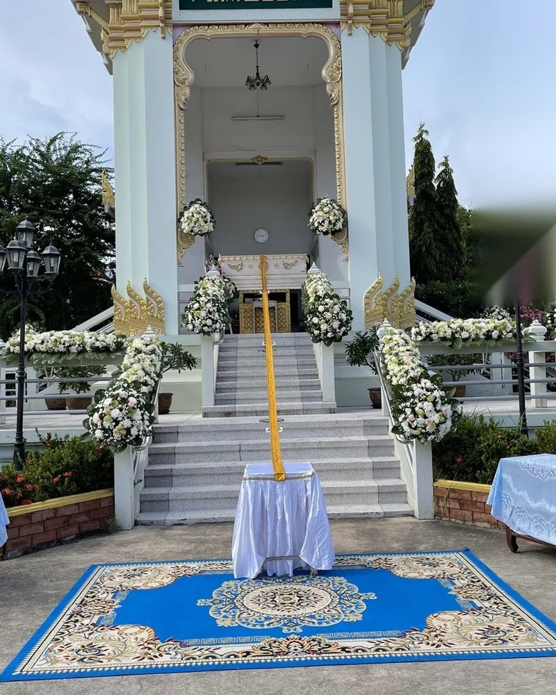 พรีเมียมองค์กร ดอกไม้หน้าเมรุ ประดับซุ้มเมรุงานฌาปนกิจ ส่งฟรีถึงวัดทั่วกรุงเทพฯ